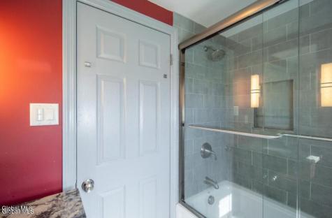 16 Richland Drive Glenville NY 12302