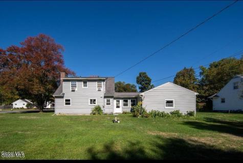 16 Richland Drive Glenville NY 12302