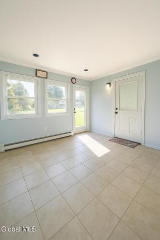 16 Richland Drive Glenville NY 12302