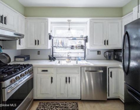 16 Richland Drive Glenville NY 12302