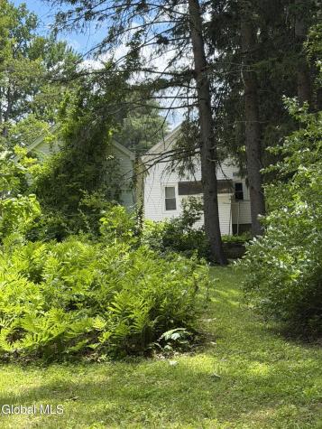 34 Hamilton Street Guilderland NY 12084