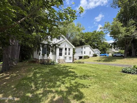 34 Hamilton Street Guilderland NY 12084