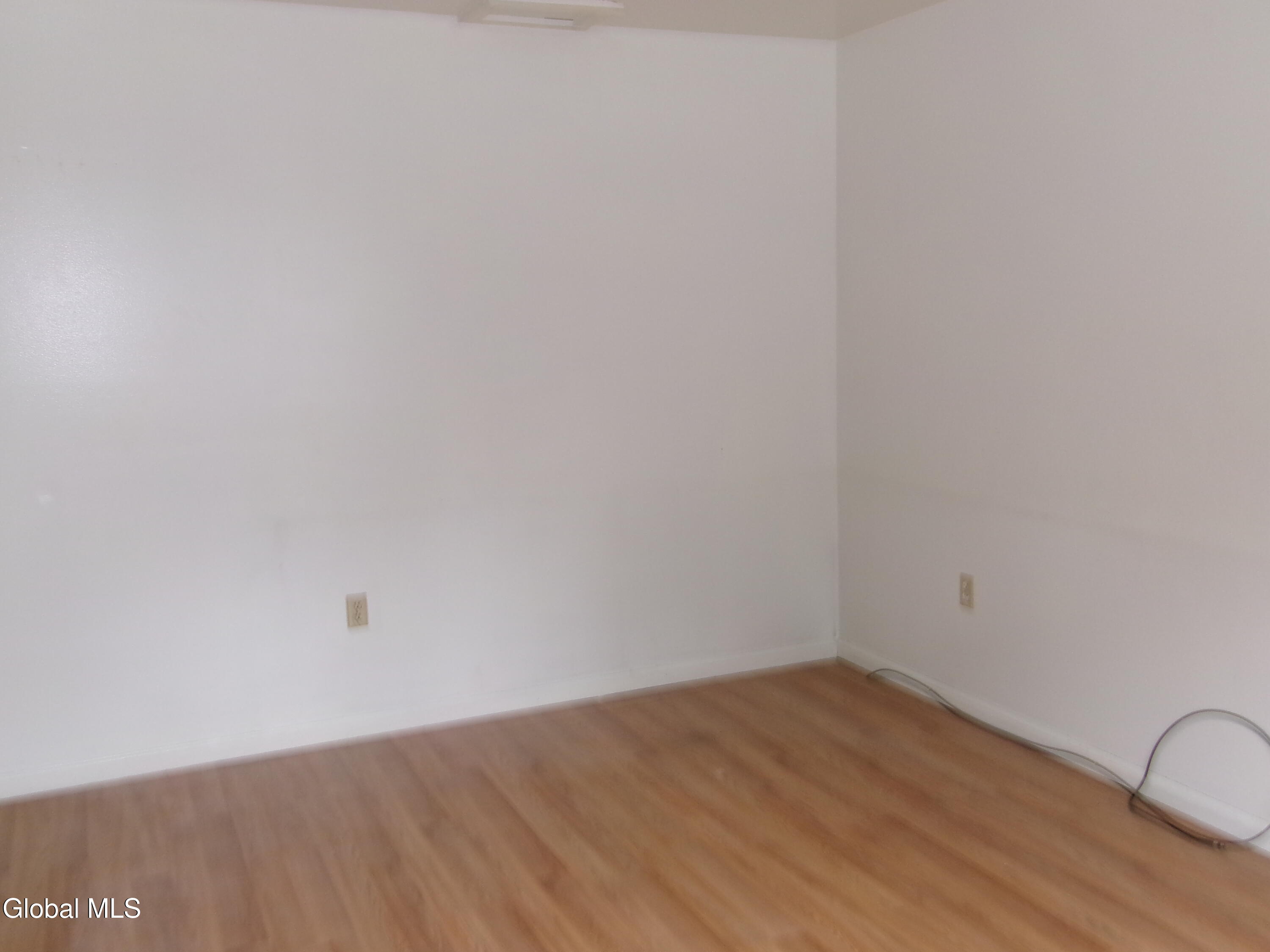 407 Paige Street Schenectady NY 12307
