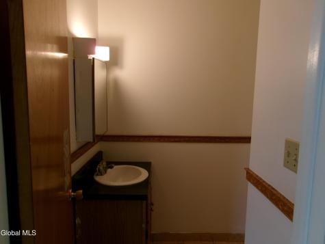 407 Paige Street Schenectady NY 12307