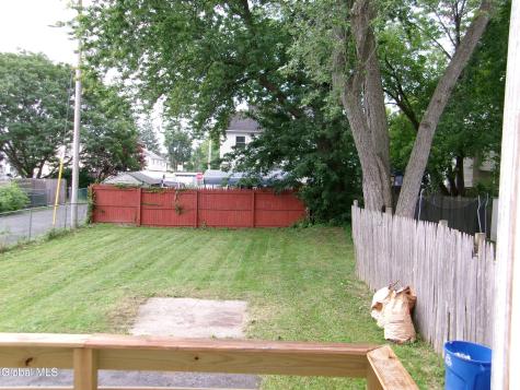 407 Paige Street Schenectady NY 12307