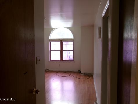 407 Paige Street Schenectady NY 12307