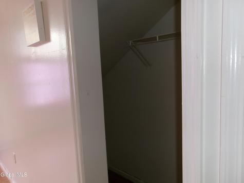 407 Paige Street Schenectady NY 12307