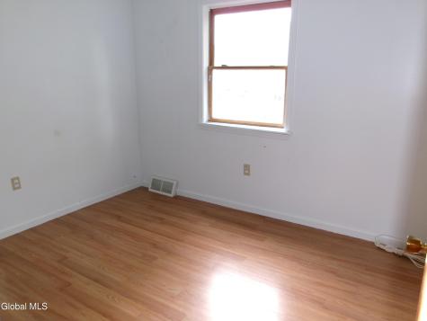 407 Paige Street Schenectady NY 12307