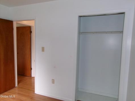 407 Paige Street Schenectady NY 12307