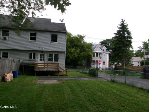 407 Paige Street Schenectady NY 12307