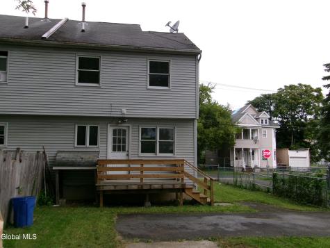 407 Paige Street Schenectady NY 12307