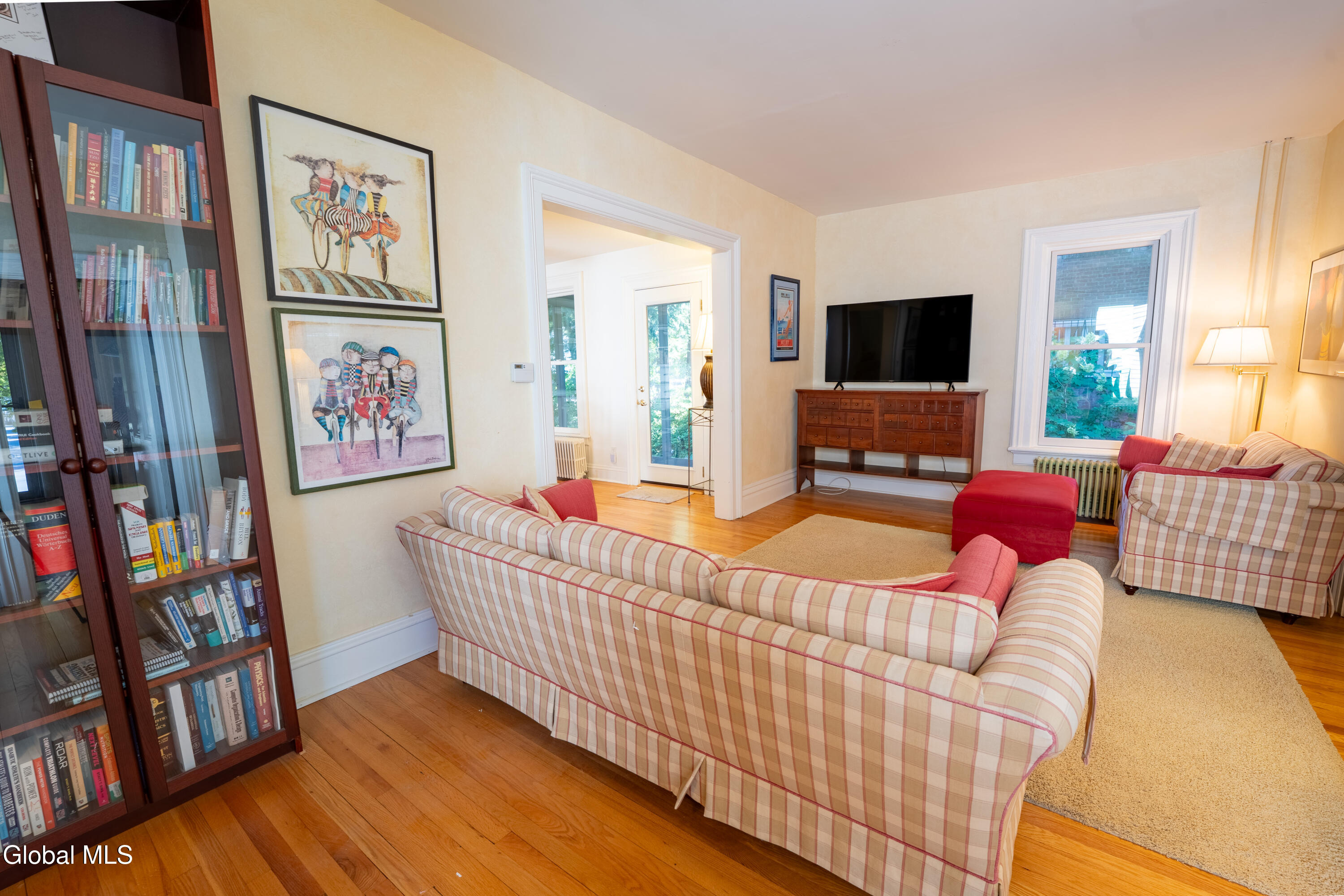 139 Lincoln Avenue Saratoga Springs NY 12866