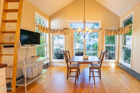 139 Lincoln Avenue Saratoga Springs NY 12866