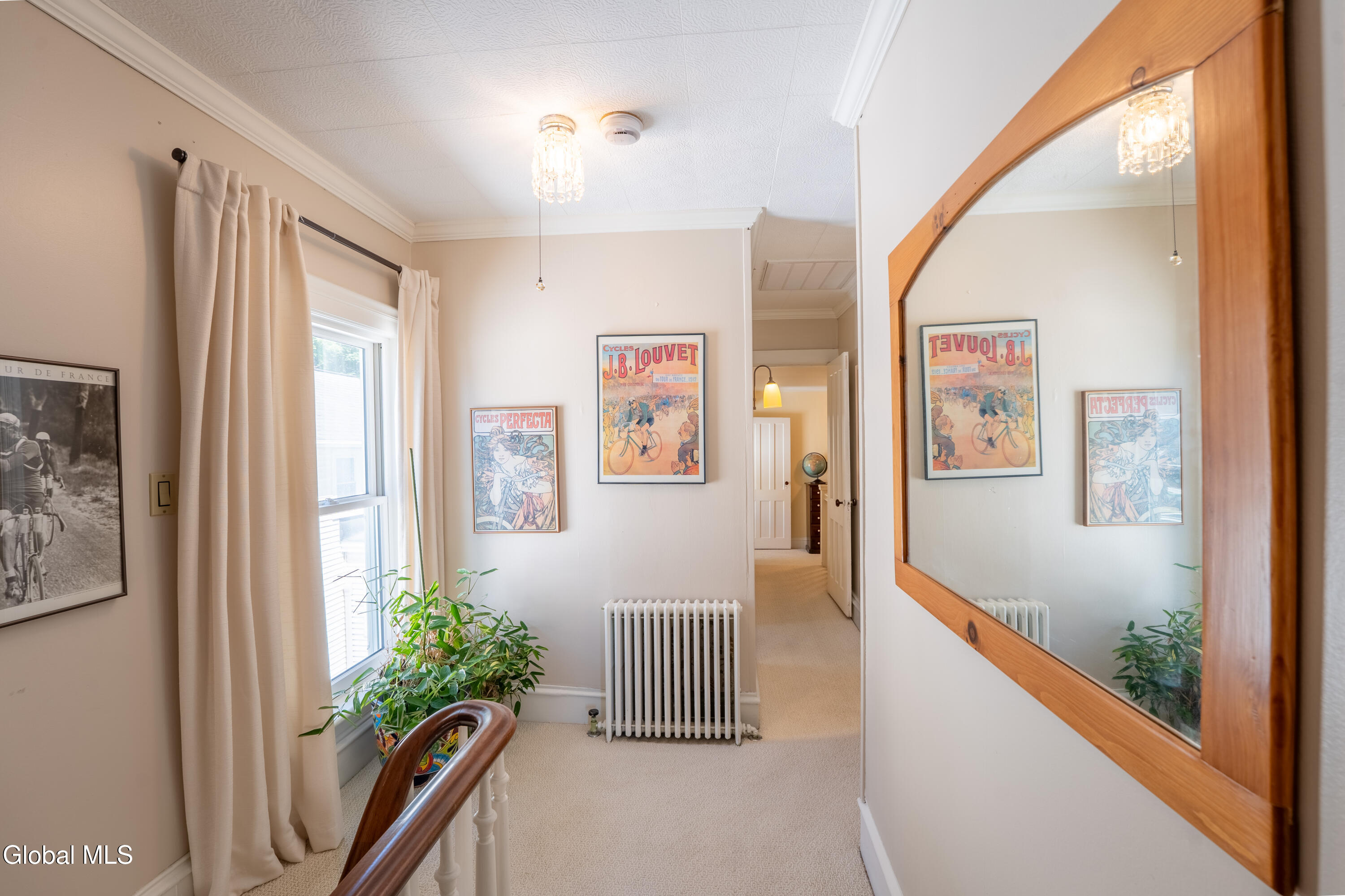 139 Lincoln Avenue Saratoga Springs NY 12866