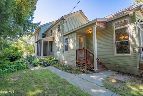 139 Lincoln Avenue Saratoga Springs NY 12866