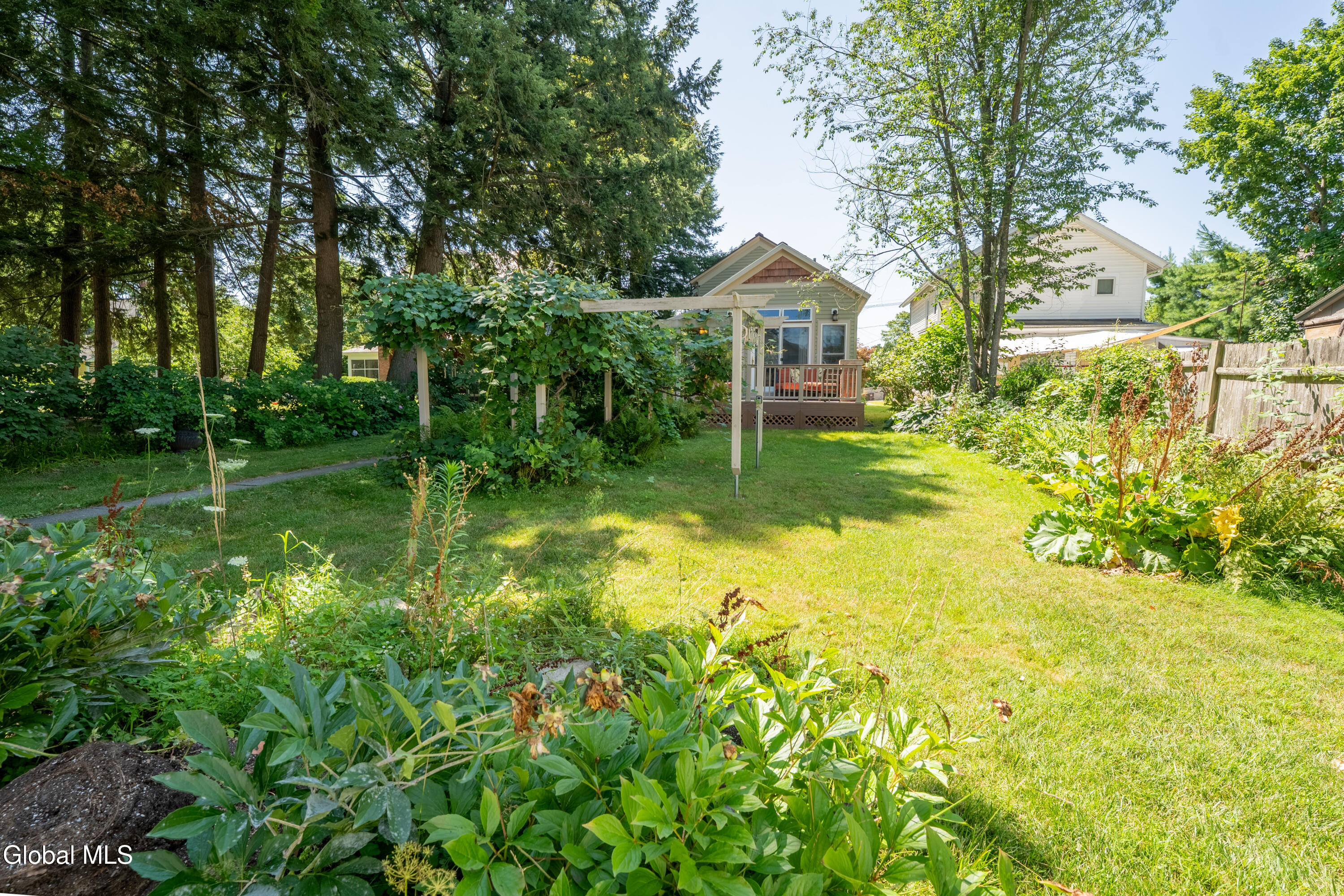 139 Lincoln Avenue Saratoga Springs NY 12866