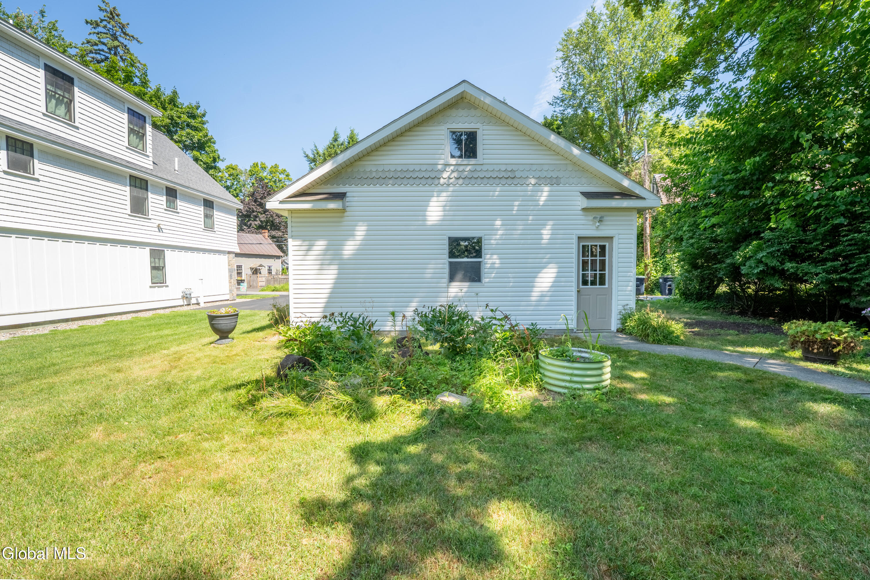 139 Lincoln Avenue Saratoga Springs NY 12866