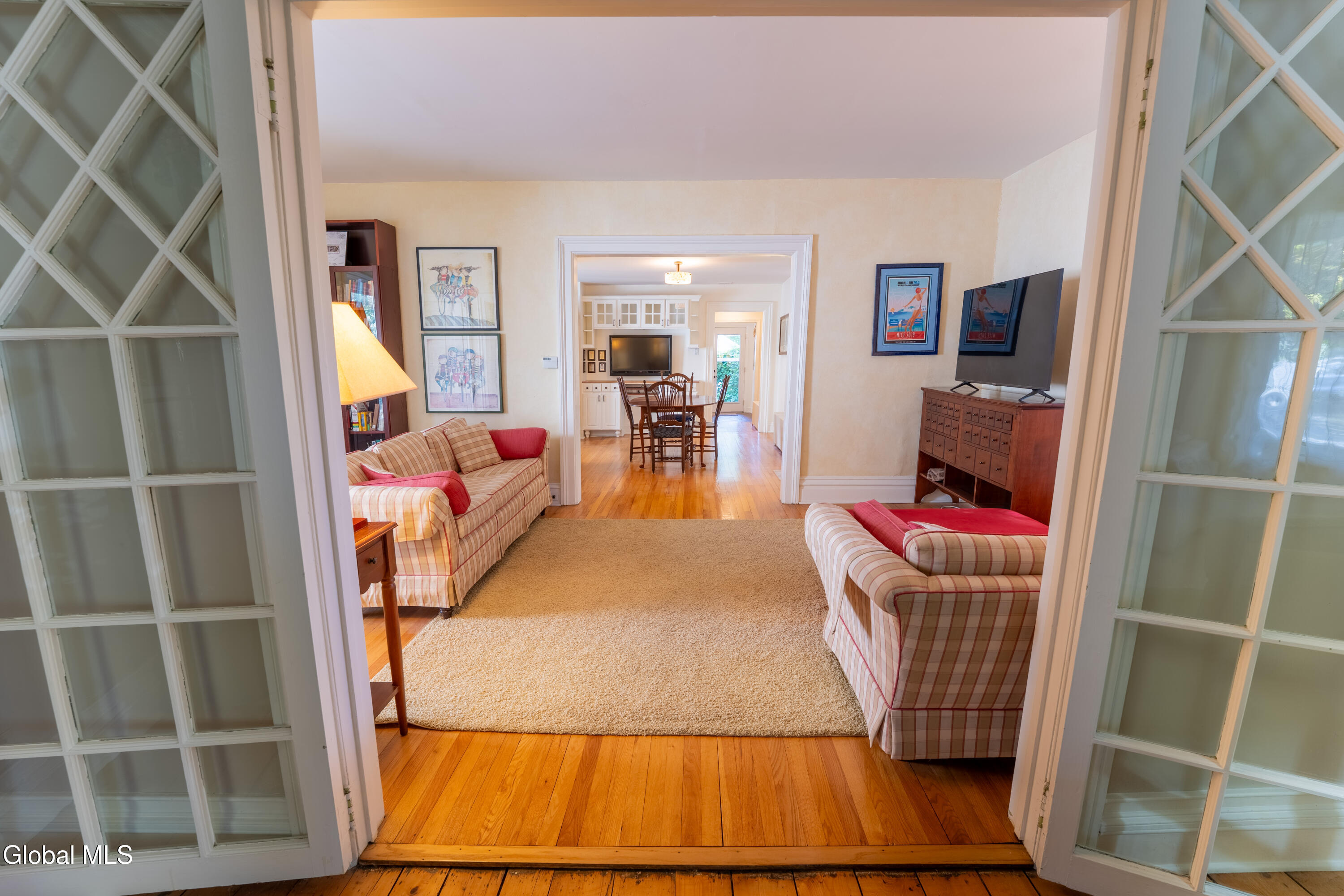 139 Lincoln Avenue Saratoga Springs NY 12866
