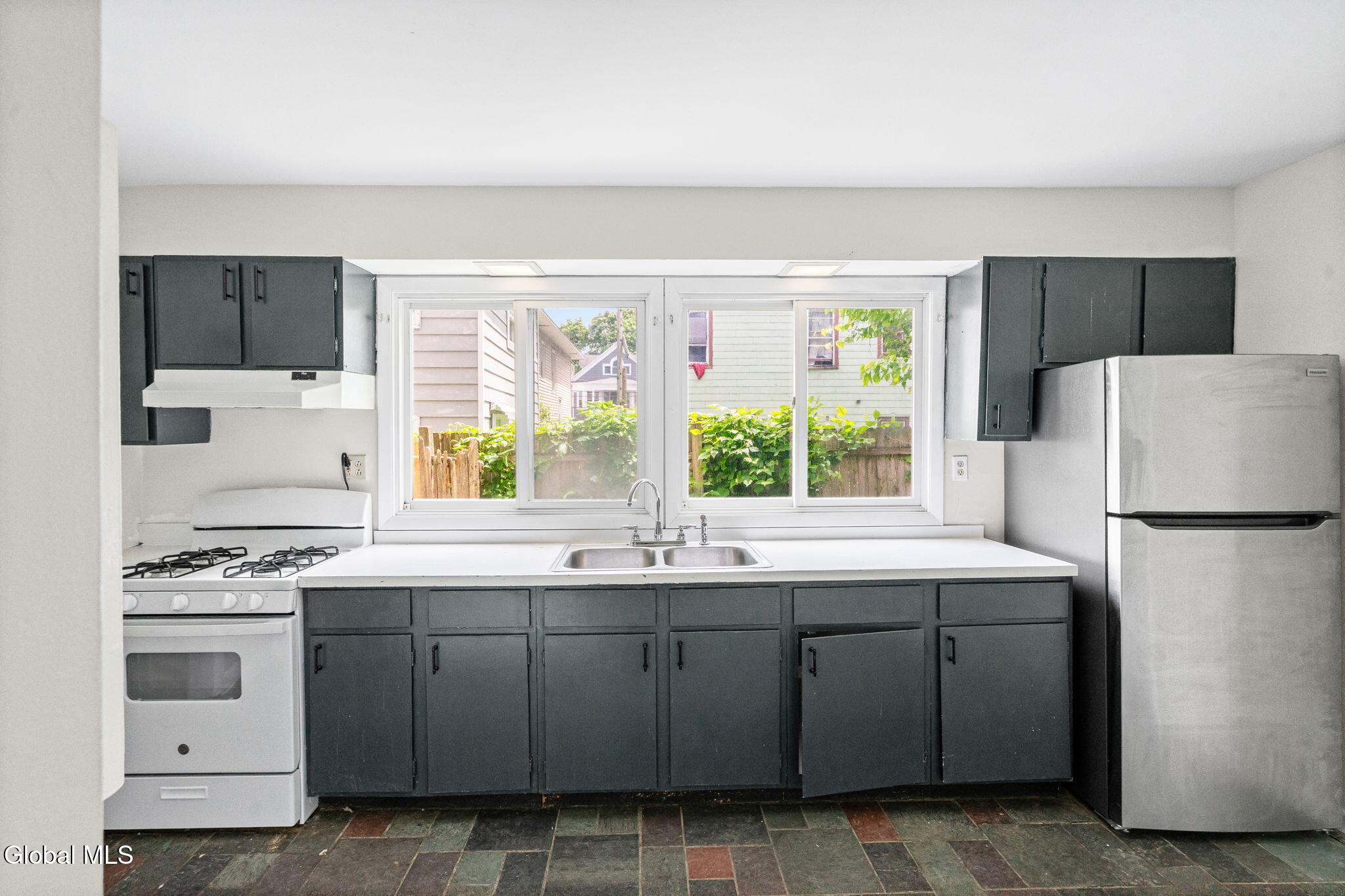 452 Hudson Avenue Albany NY 12203