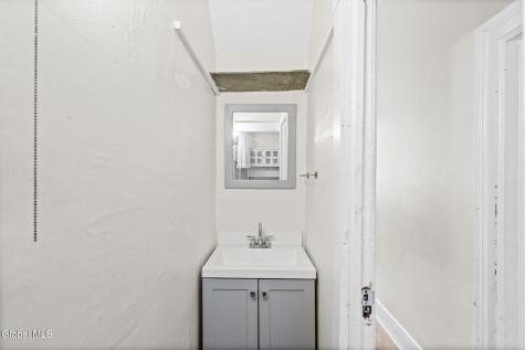 452 Hudson Avenue Albany NY 12203