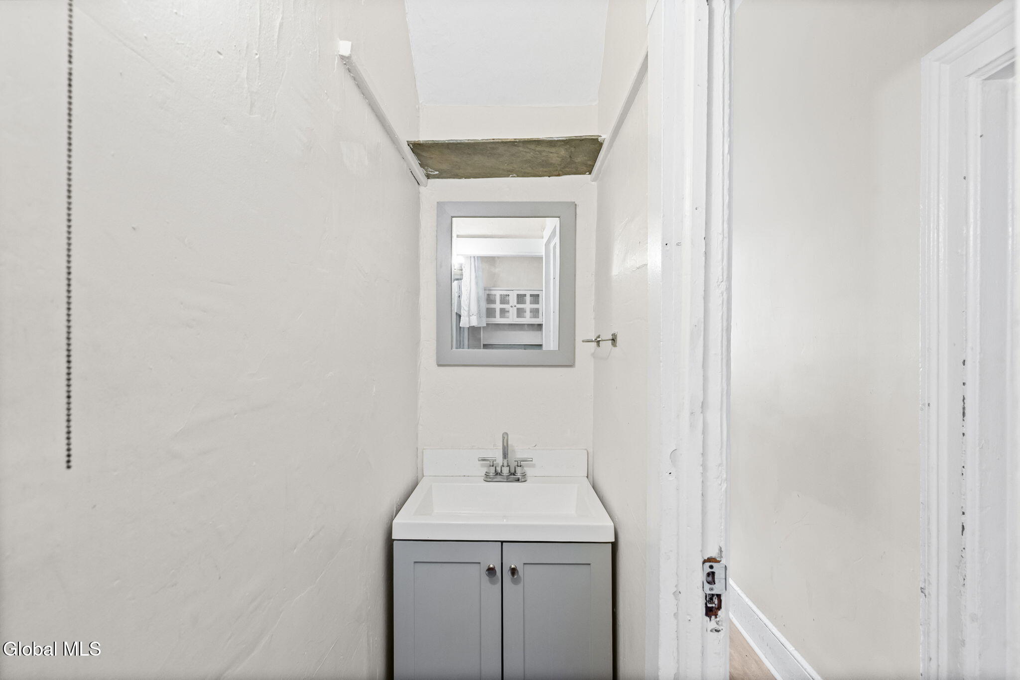 452 Hudson Avenue Albany NY 12203