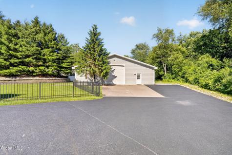 5 Normandy Square Guilderland NY 12009