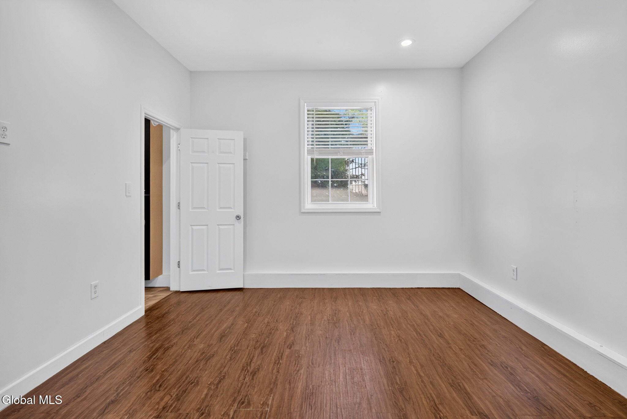 5 Normandy Square Guilderland NY 12009