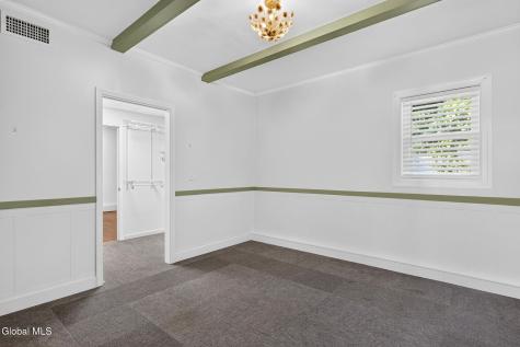 5 Normandy Square Guilderland NY 12009