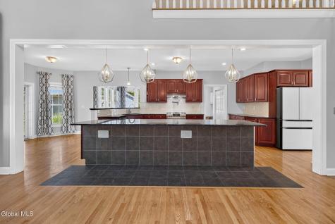 5 Normandy Square Guilderland NY 12009
