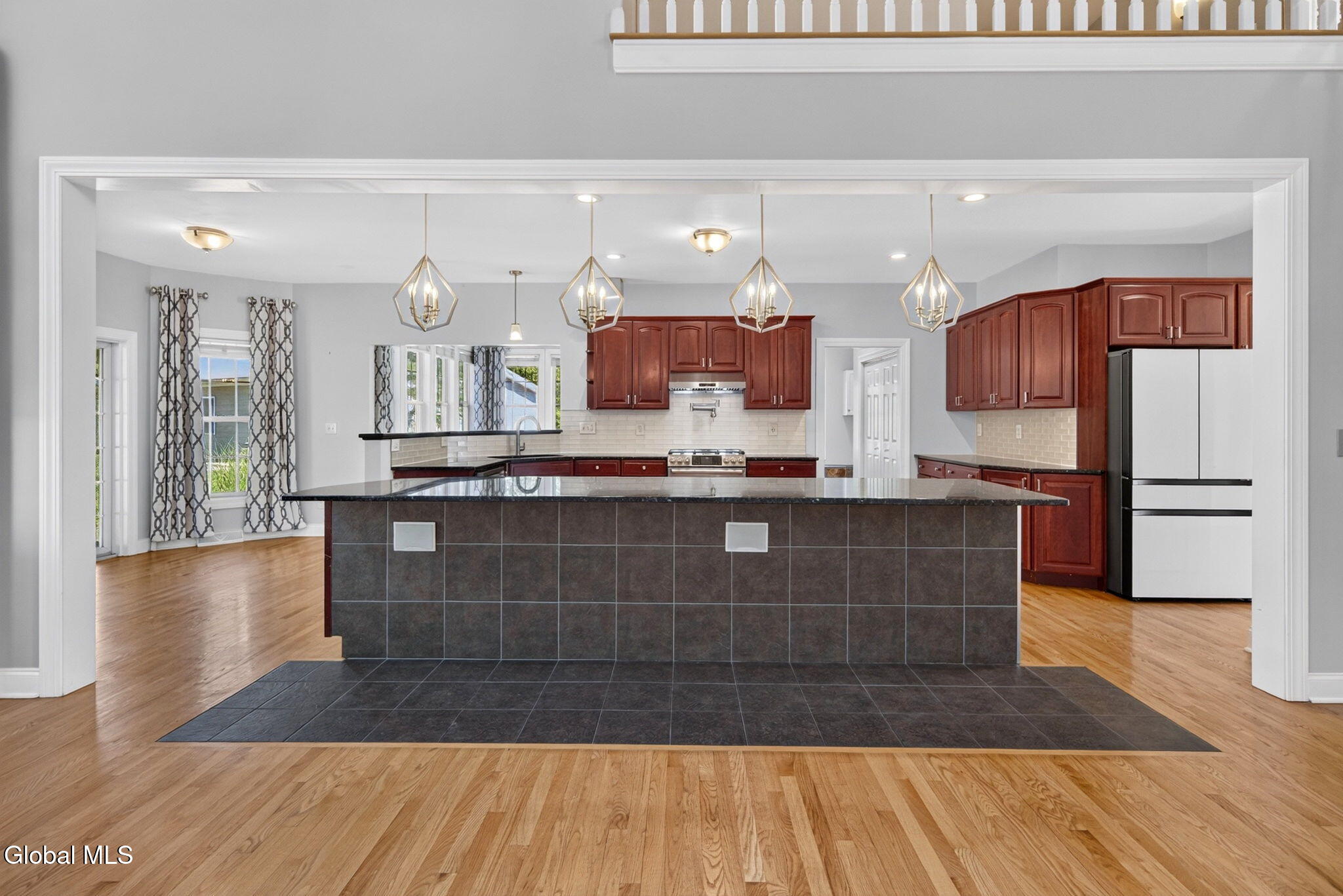 5 Normandy Square Guilderland NY 12009
