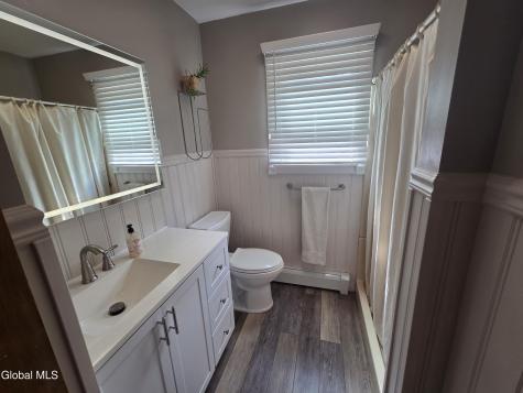 17 Sherwood Drive Queensbury NY 12804