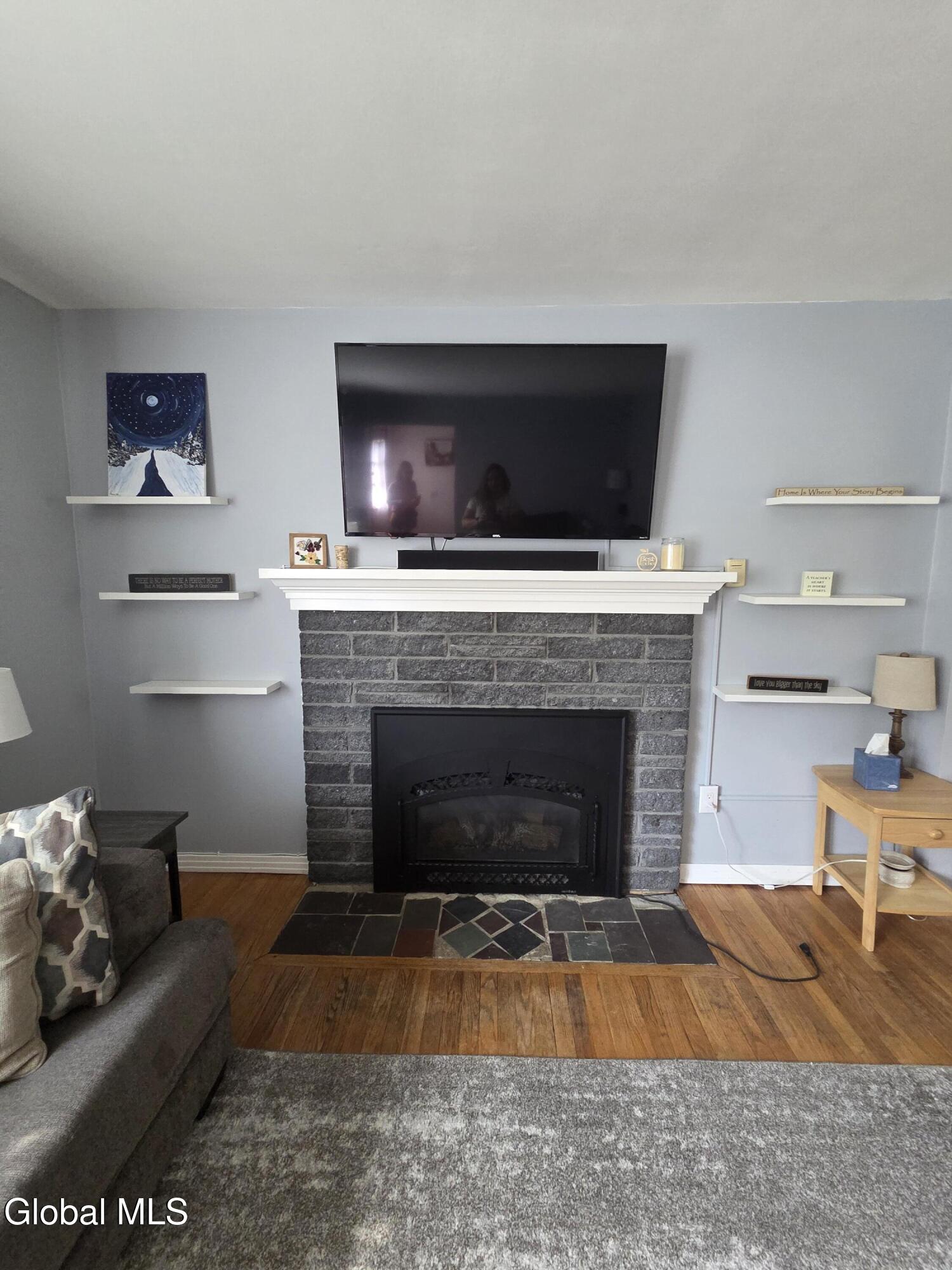 17 Sherwood Drive Queensbury NY 12804