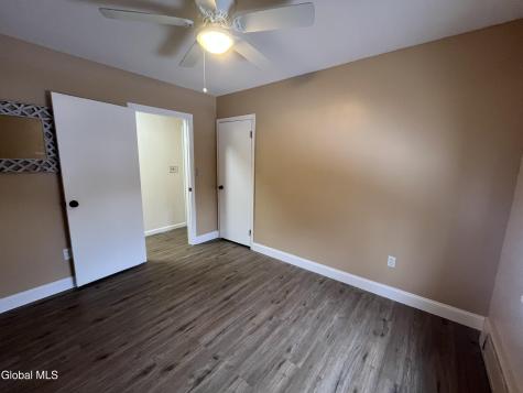 4 Sitzmark Lane Rensselaer NY 12144