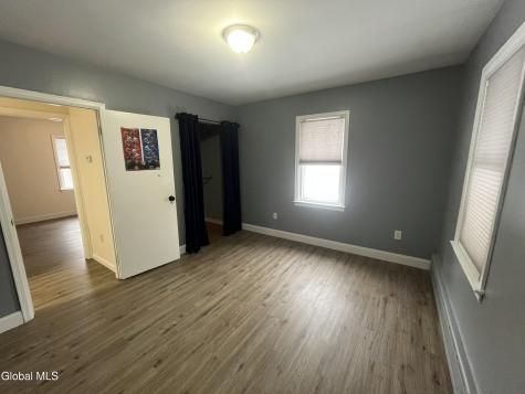 4 Sitzmark Lane Rensselaer NY 12144