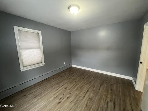 4 Sitzmark Lane Rensselaer NY 12144