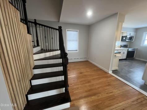 4 Sitzmark Lane Rensselaer NY 12144