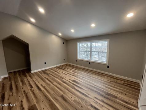 4 Sitzmark Lane Rensselaer NY 12144