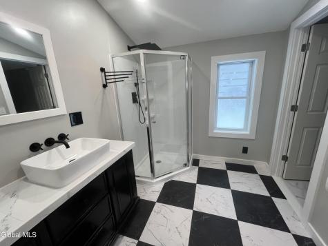 4 Sitzmark Lane Rensselaer NY 12144