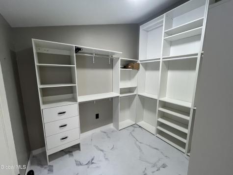 4 Sitzmark Lane Rensselaer NY 12144