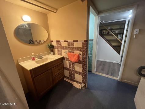 4 Sitzmark Lane Rensselaer NY 12144