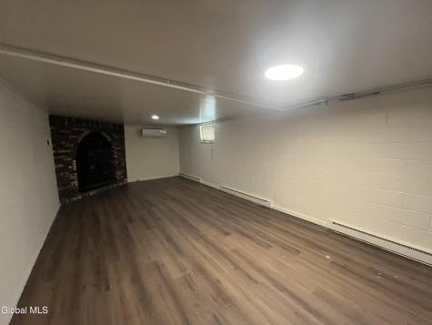 4 Sitzmark Lane Rensselaer NY 12144