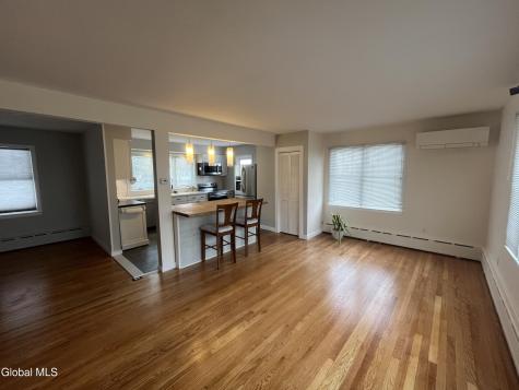 4 Sitzmark Lane Rensselaer NY 12144