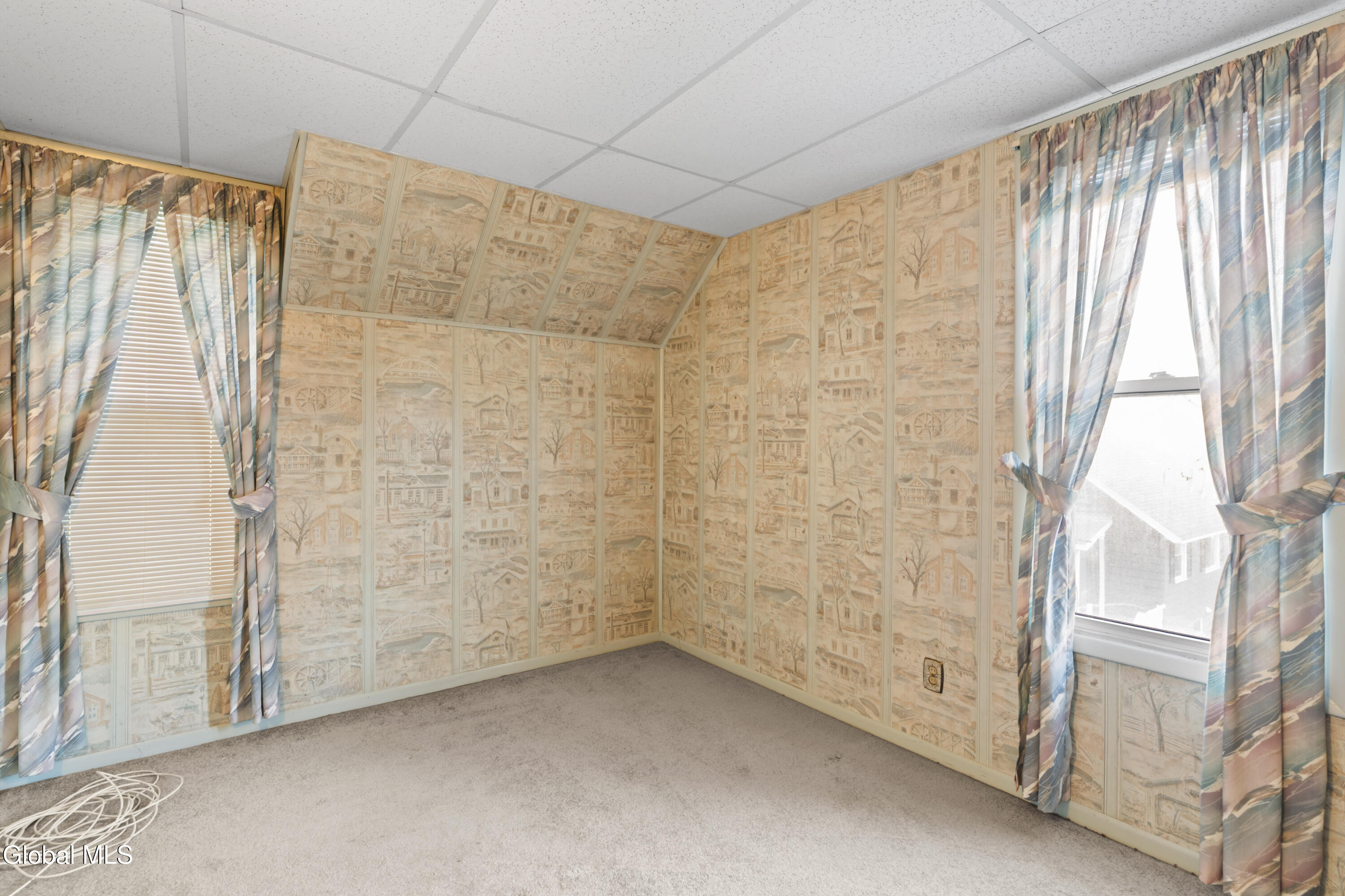 1925 Avenue B Schenectady NY 12308
