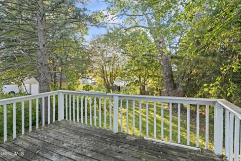 1925 Avenue B Schenectady NY 12308