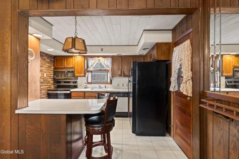 1925 Avenue B Schenectady NY 12308
