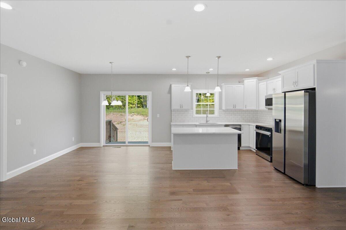 18 Wolfe Road Queensbury NY 12804