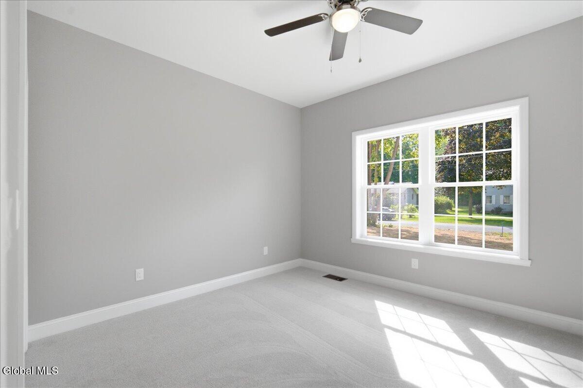18 Wolfe Road Queensbury NY 12804