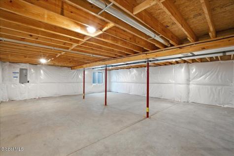 18 Wolfe Road Queensbury NY 12804