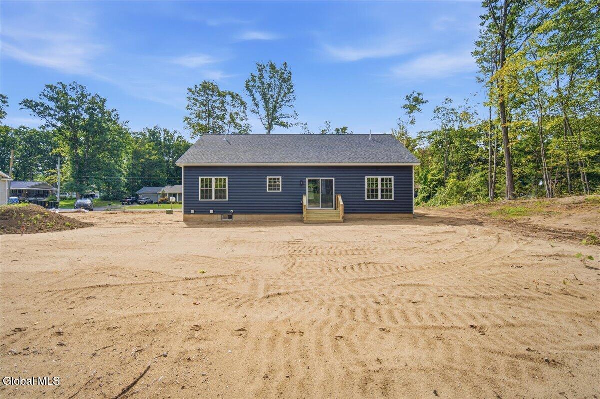 18 Wolfe Road Queensbury NY 12804