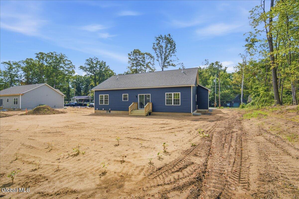 18 Wolfe Road Queensbury NY 12804
